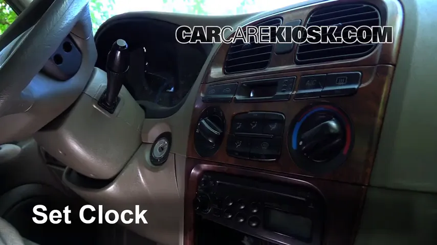 2000 Hyundai Sonata GLS 2.5L V6 Clock